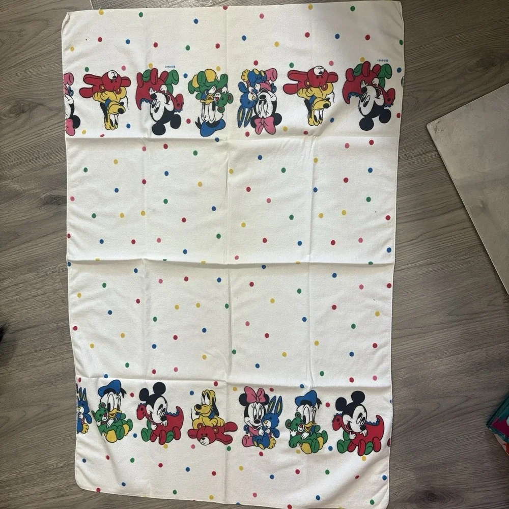 Vtg Disney Baby Receiving Blanket Mickey Minnie Donald Pluto Flannel Polka Dots
